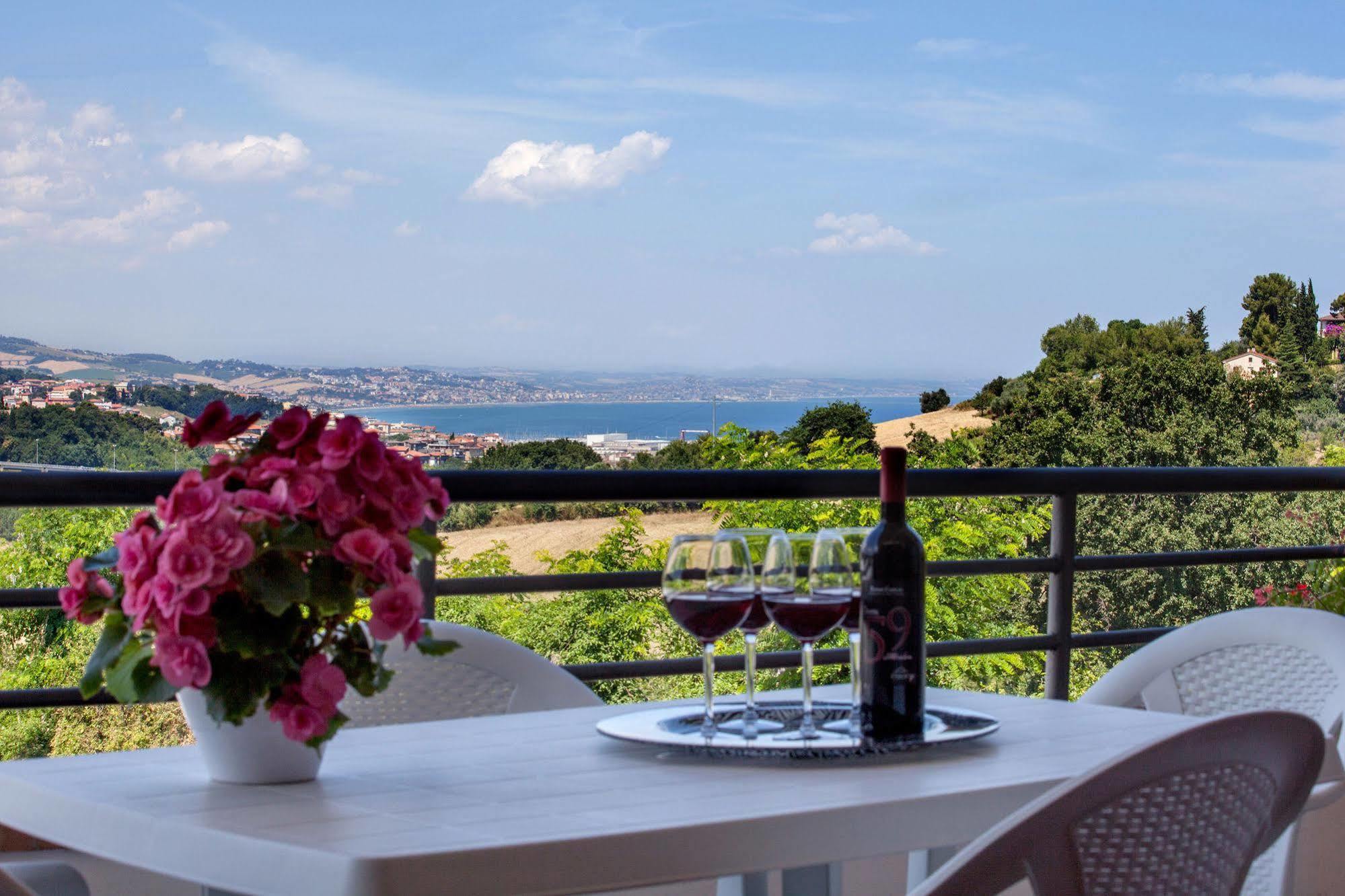 Fiori Del Conero Villa Ancona Eksteriør billede